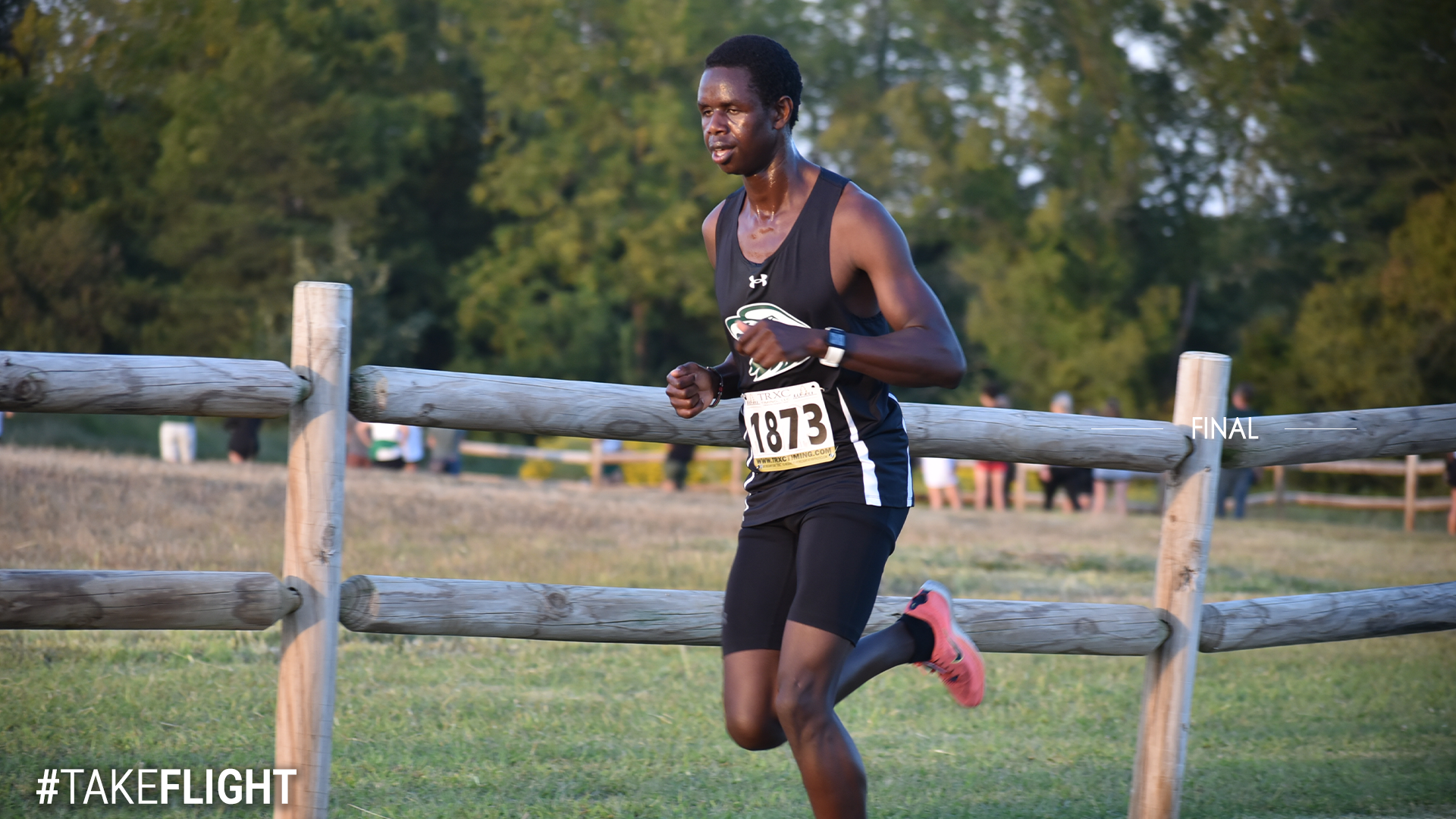 Men Place Second, Three Eagles Land in Top 10 of St. Louis Fall Classic